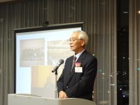 �i������A