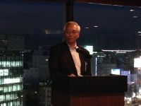 �i������A